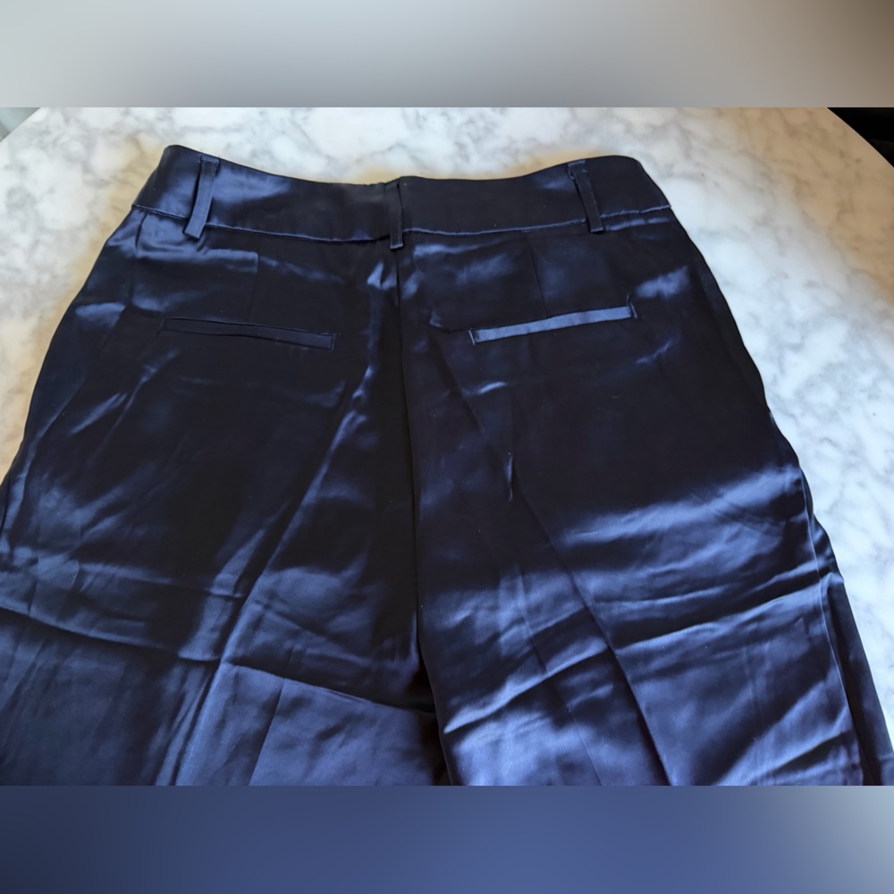 House of Harlow Deep Navy Two-Piece Satin Pants Set Size 4 co-ord resortwear NWT - Picture 6 of 10